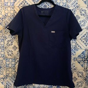Figs Scrub Top